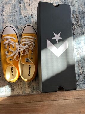 Converse Low Top Canvas Sneakers Lemon Chrome 8.5 Women 6.5 Men Unisex VG